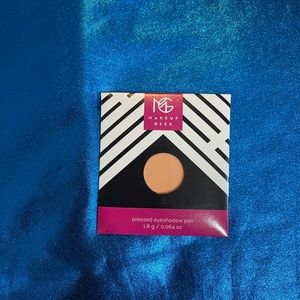 MAKEUPGEEK *PEACH SMOOTHIE